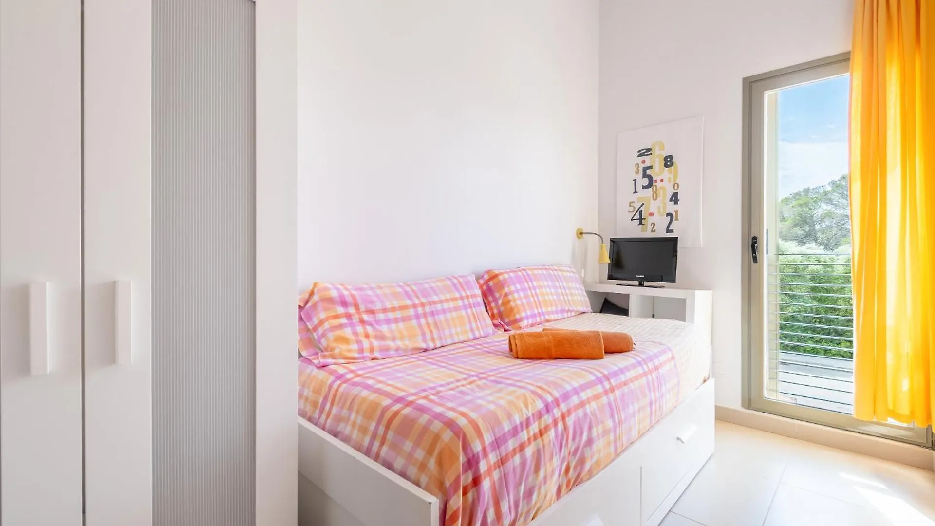 ヴィラ Astur - Moderno Chalet Con Piscina Puigderrós