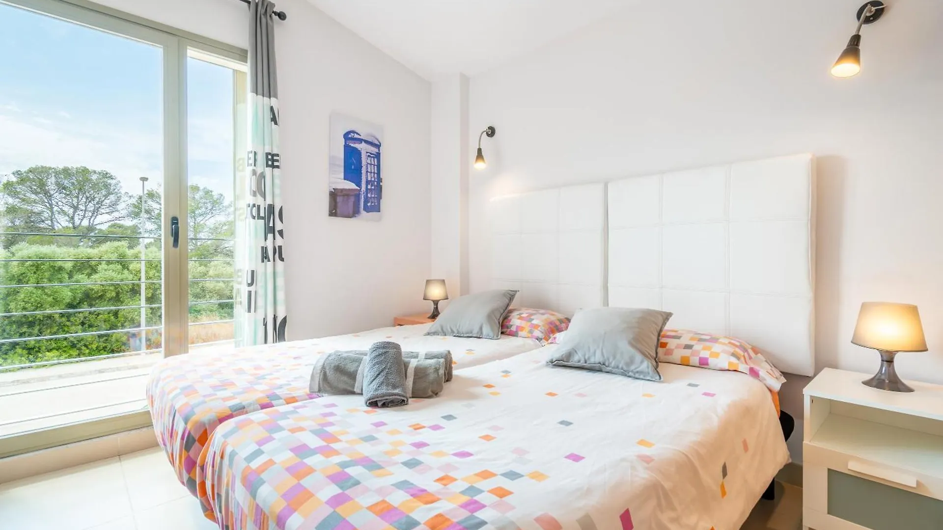 Astur - Moderno Chalet Con Piscina Puigderrós